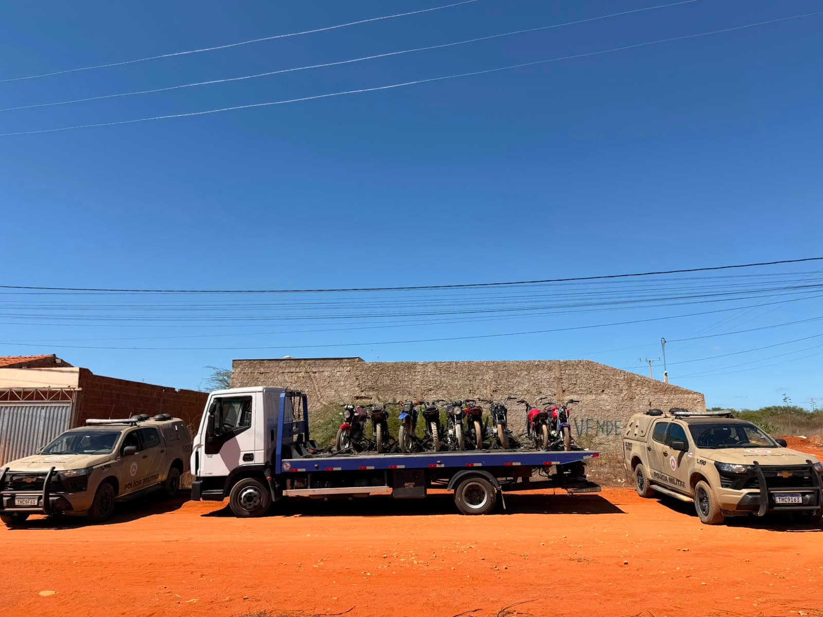Polícia Militar realiza operação conjunta em Ourolândia e Umburanas para reforçar a segurança no trânsito