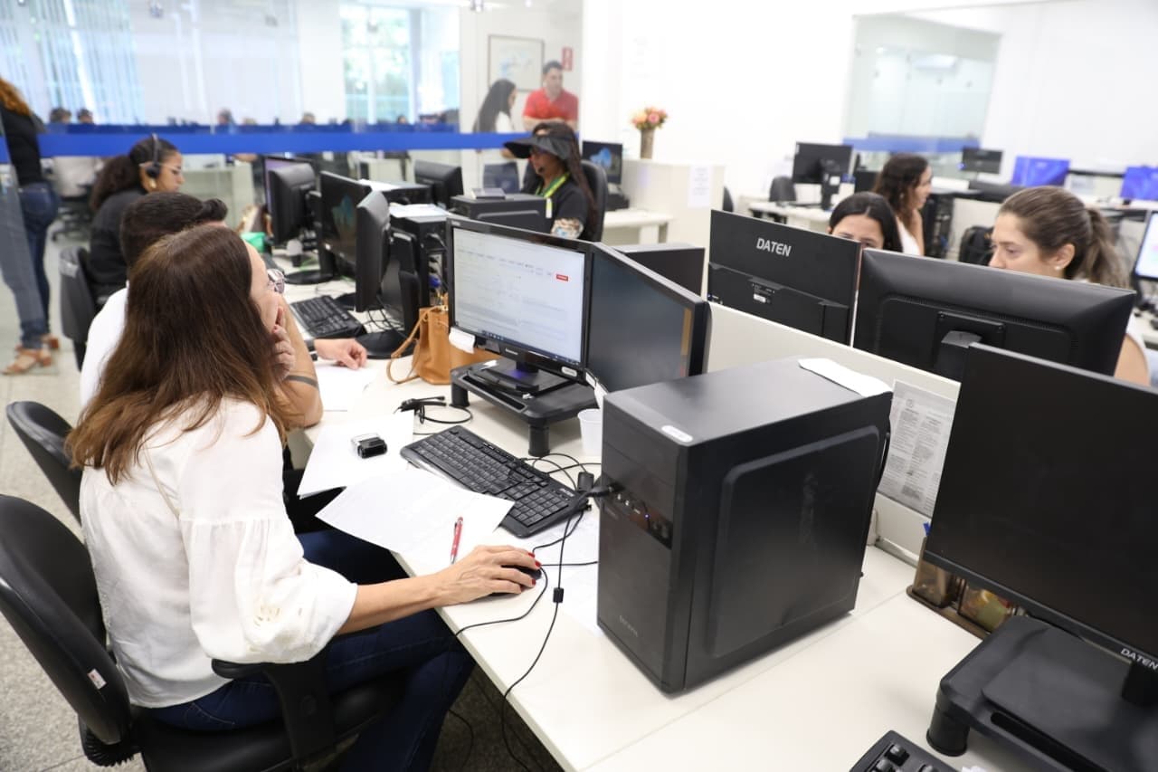 Mutirão de regulação da Sesab atende mais de mil pacientes em Salvador para agilizar internações