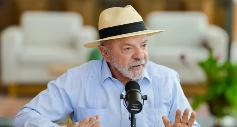 Lula se divide entre presidência e eleição, lamenta mortes de Laura Cardoso e Glória Menezes e grava para campanha