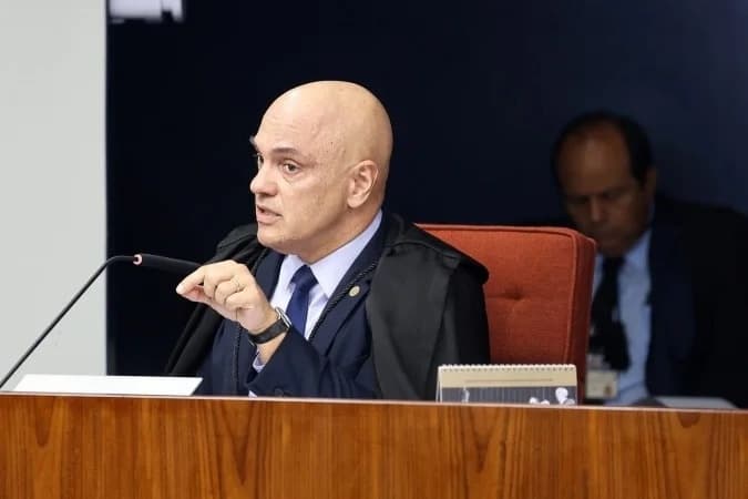 Relatório da PF diz “não é cabível apontar” crime de jornalista investigado a pedido de Moraes