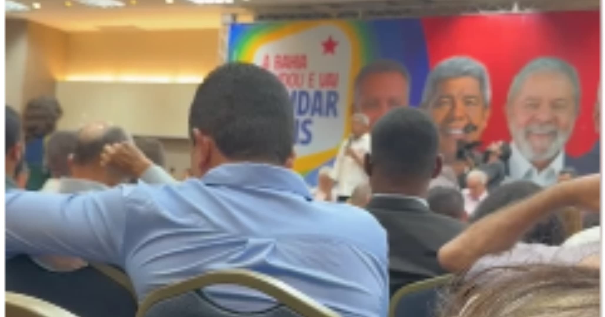 VÍDEO: Em reunião com prefeitos, Jerônimo pede a atração de votos evangélicos: “Dizer que somos povo de Deus”
