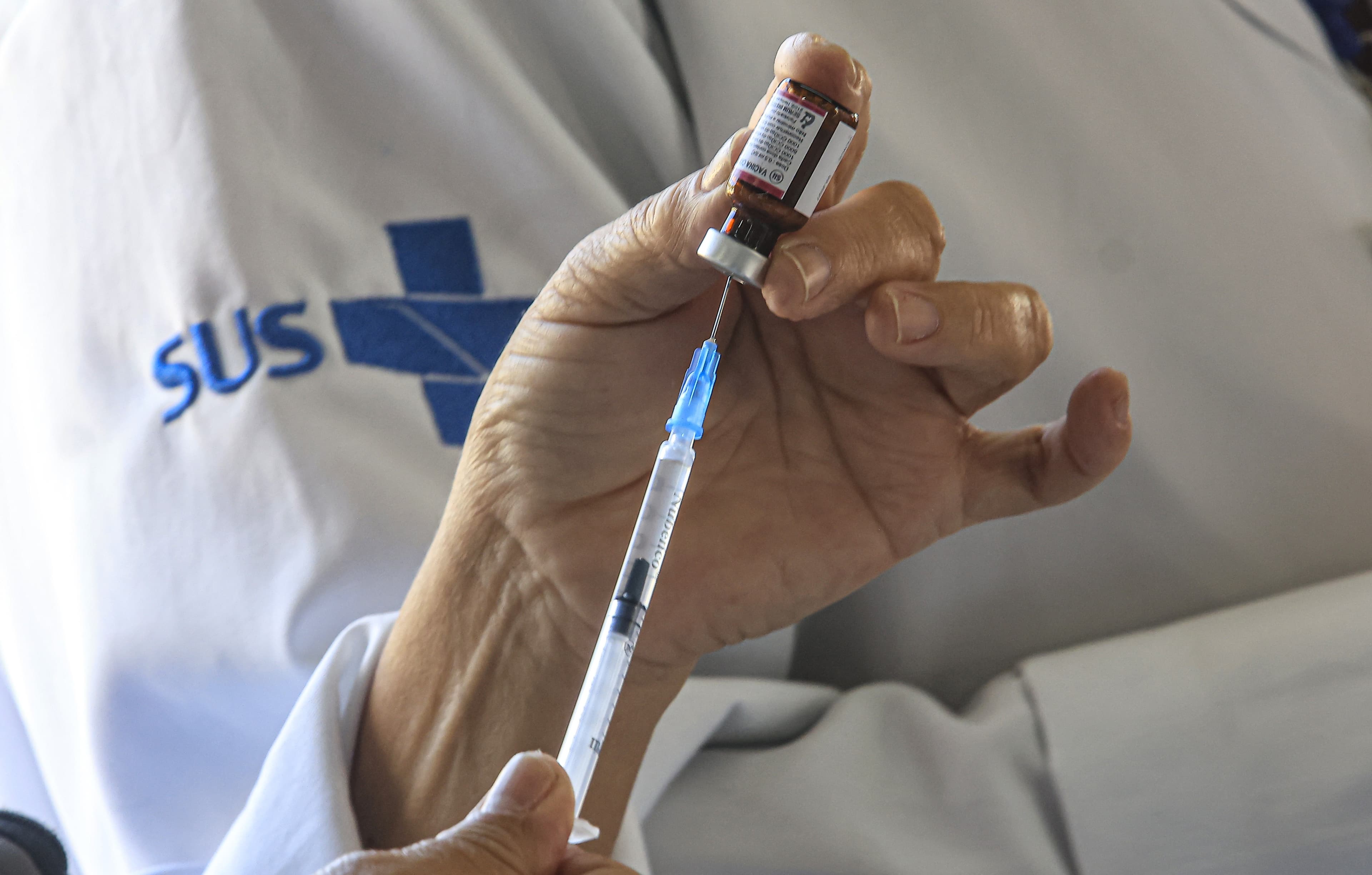 Dia D de vacinação é realizado neste sábado em todo o país