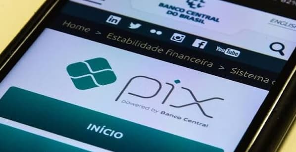 Pix apresenta instabilidade neste domingo; mais de 2 mil queixas são registradas