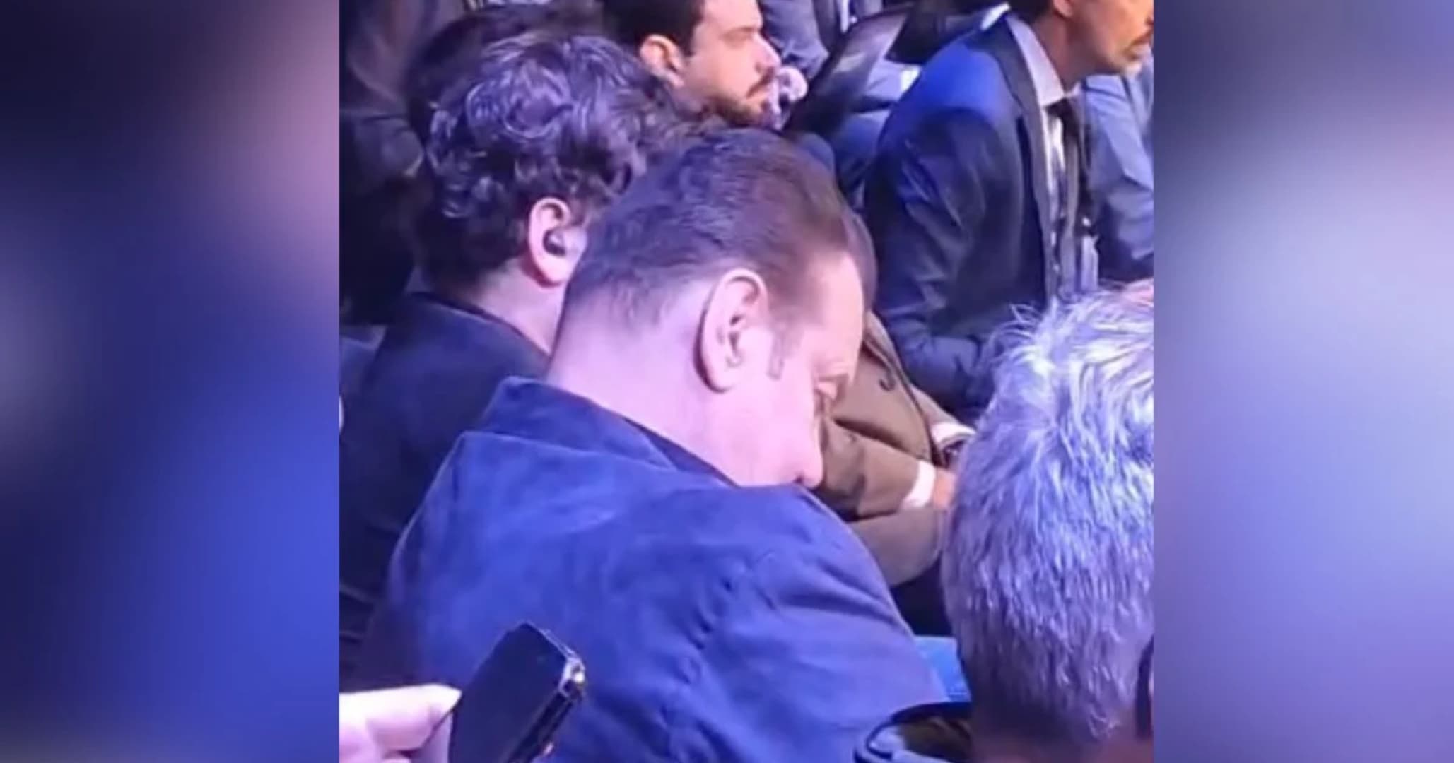 VÍDEO: Vice de Caiado, Gilberto Kassab é flagrado cochilando em debate da Band e vídeo viraliza