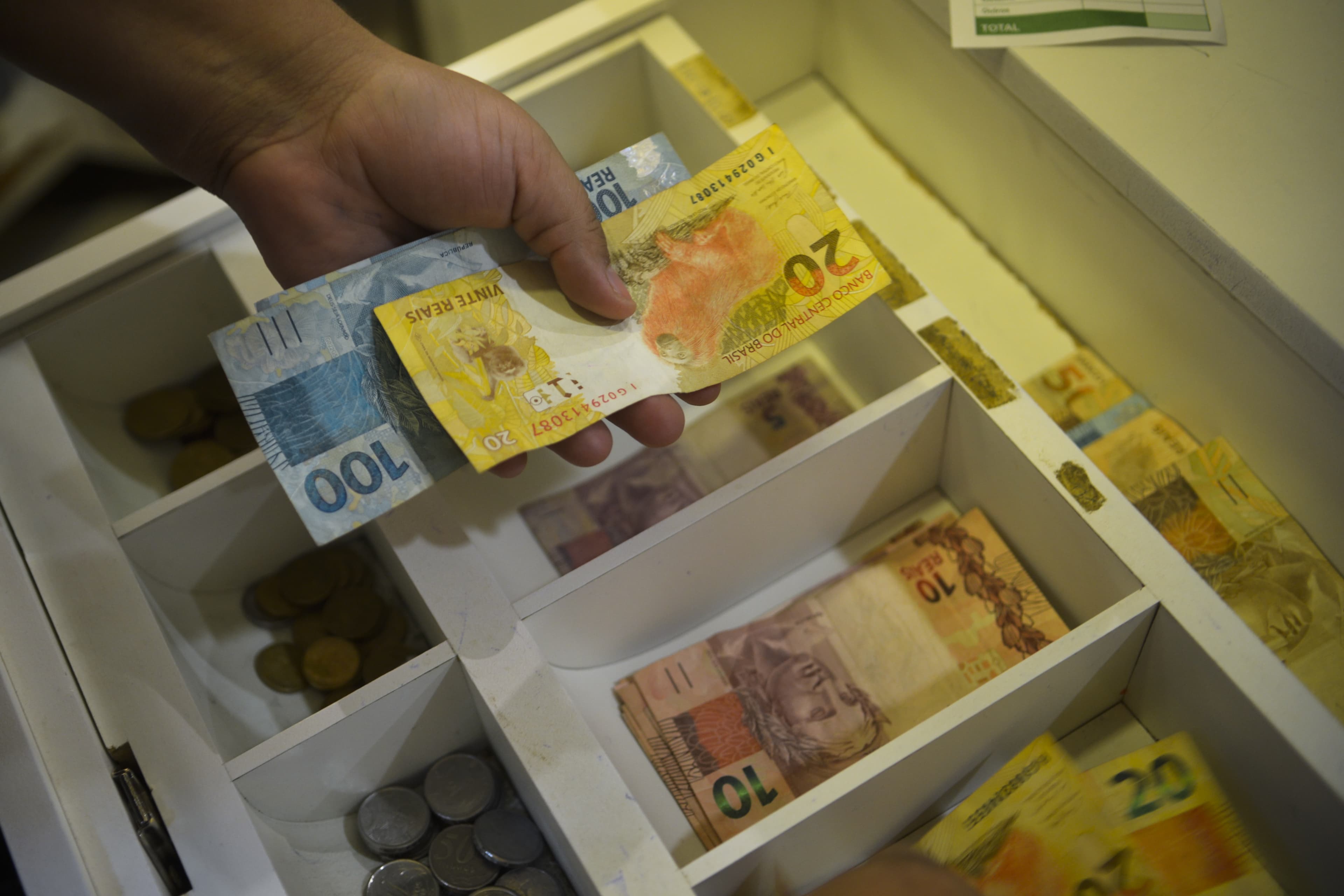 Mercado reduz projeção para crescimento da economia em 2026