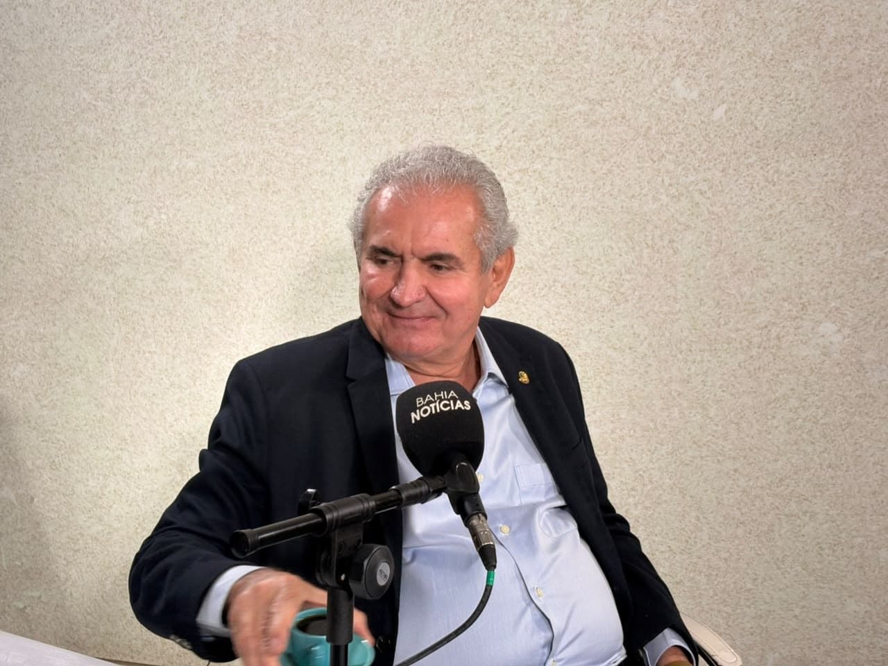 Angelo Coronel nega ser bolsonarista e afirma que seu partido é a Bahia: "Não tenho presidente de estimação"