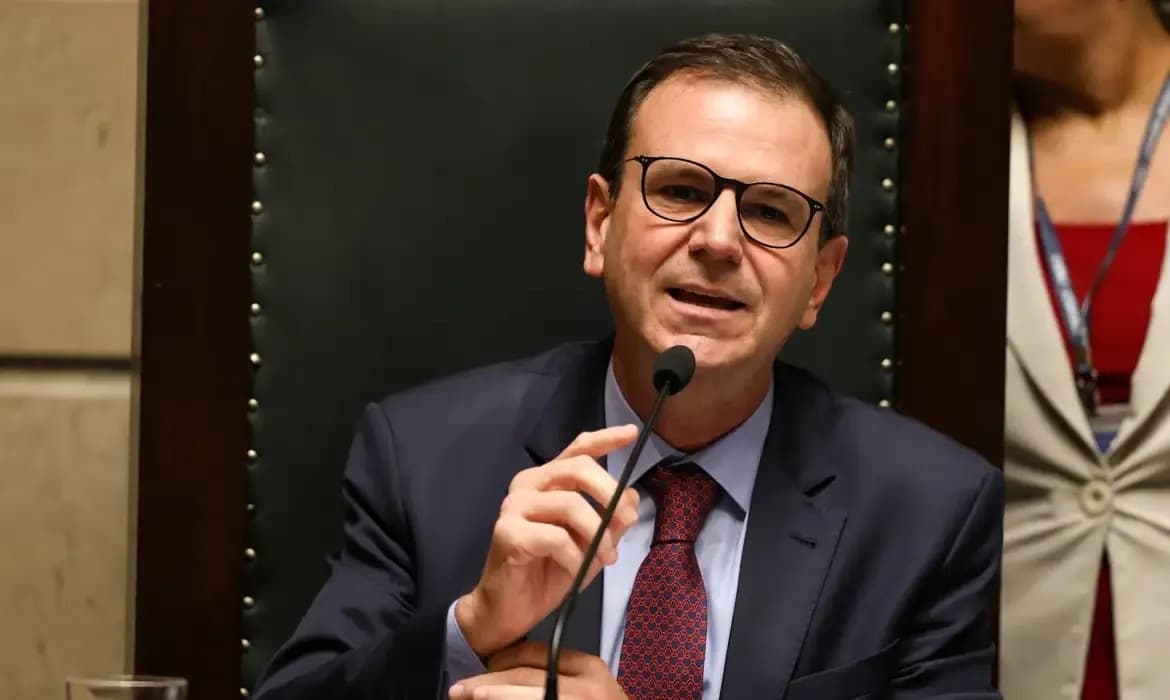Paraná Pesquisas: Com 44% das intenções de voto, Eduardo Paes lidera disputa ao governo do RJ 