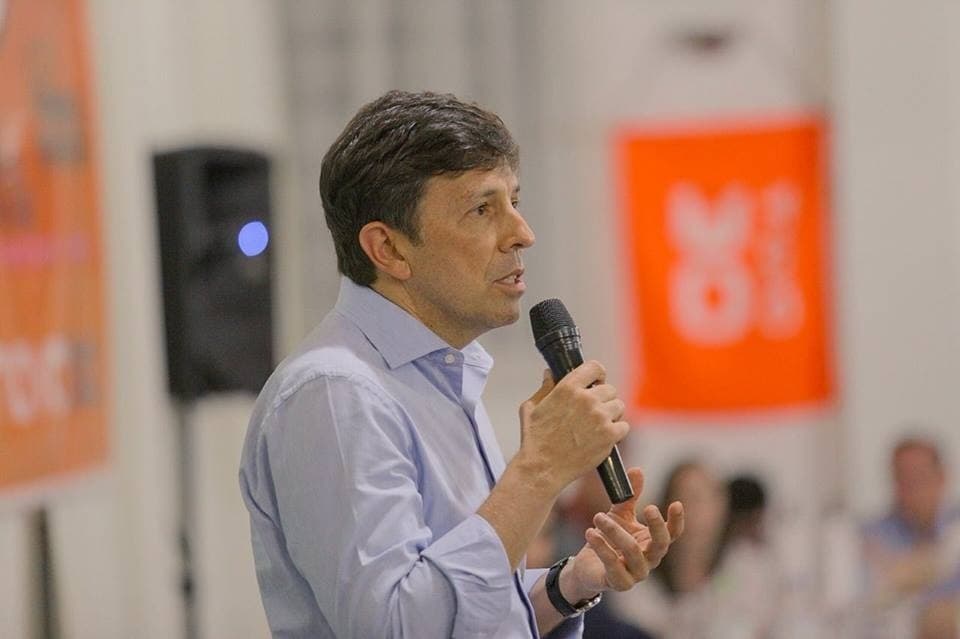 Fundador do Novo faz críticas a postura de Zema em sabatina na Globo: “Ficou tão ruim que hoje não aparecer é a melhor coisa”