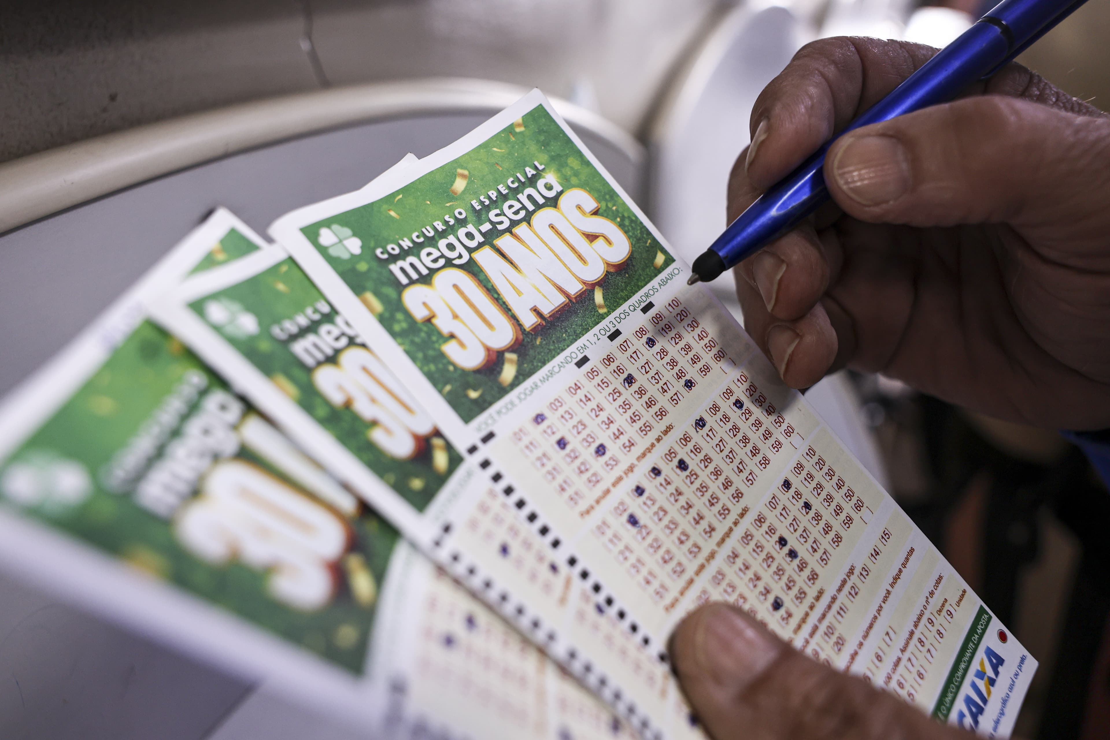 Aposta feita em Salvador ganha mais de R$ 41 mil na Mega-Sena; confira