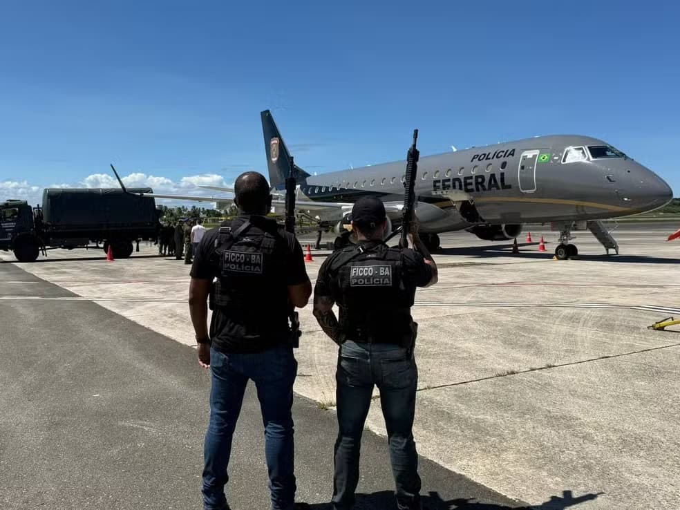 Operação da PF prende 31 suspeitos de integrar facção criminosa no Sul da Bahia
