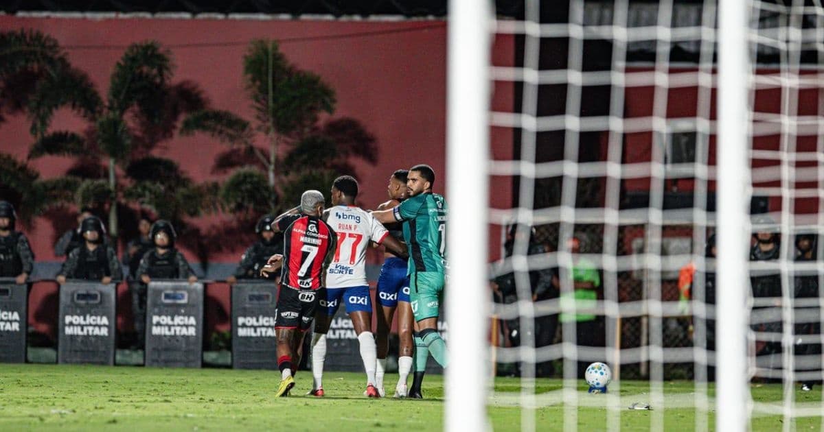 Confusão no Ba-Vi: Jean Lucas é absolvido pelo STJD; Cacá pega dois jogos, Marinho é advertido e Bahia recebe multa