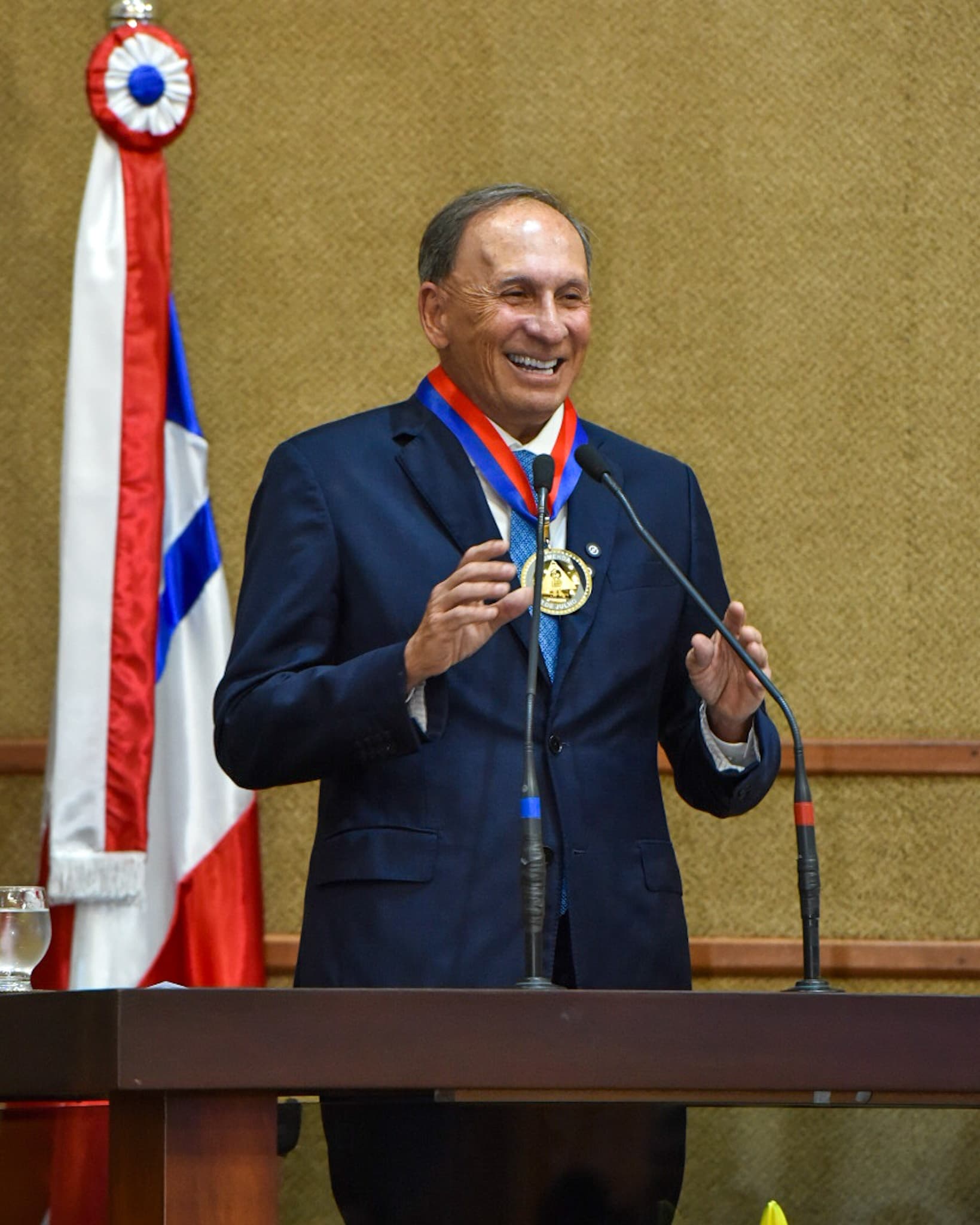 João Gualberto recebe Comenda 2 de Julho em cerimônia na Assembleia Legislativa da Bahia; veja fotos