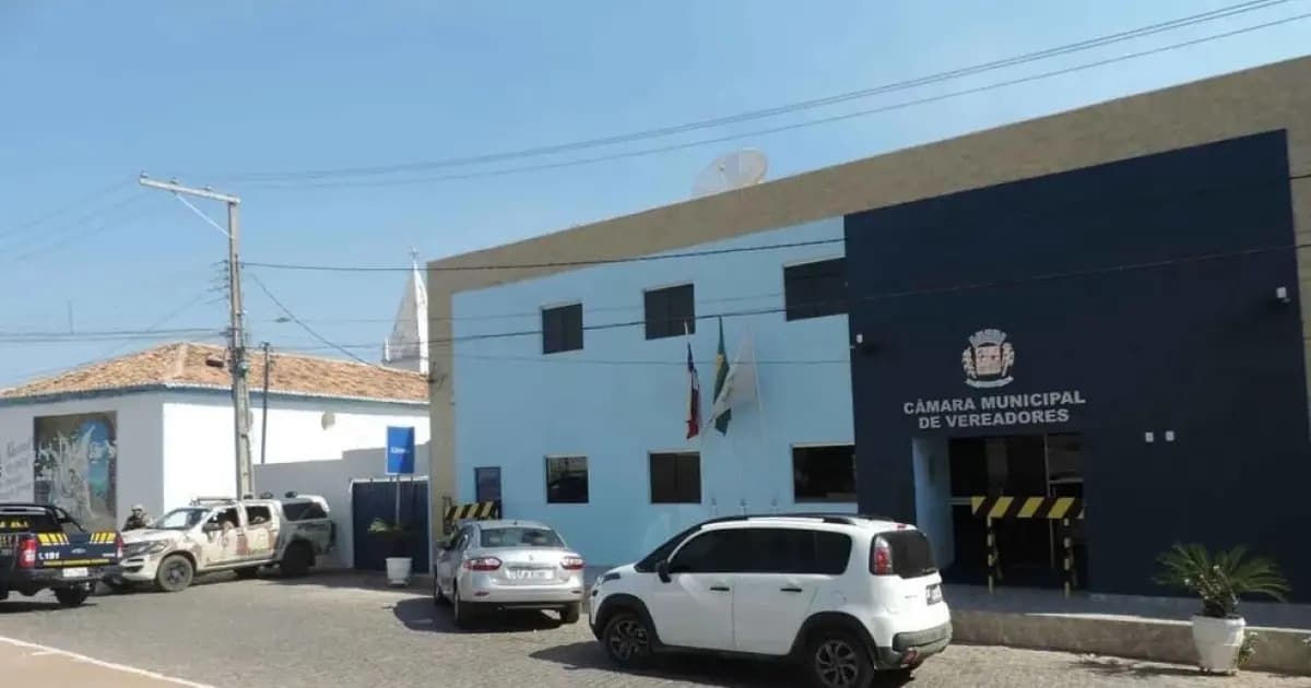 Câmara de Correntina afasta vereadores condenados por esquema de desvio de dinheiro na cidade