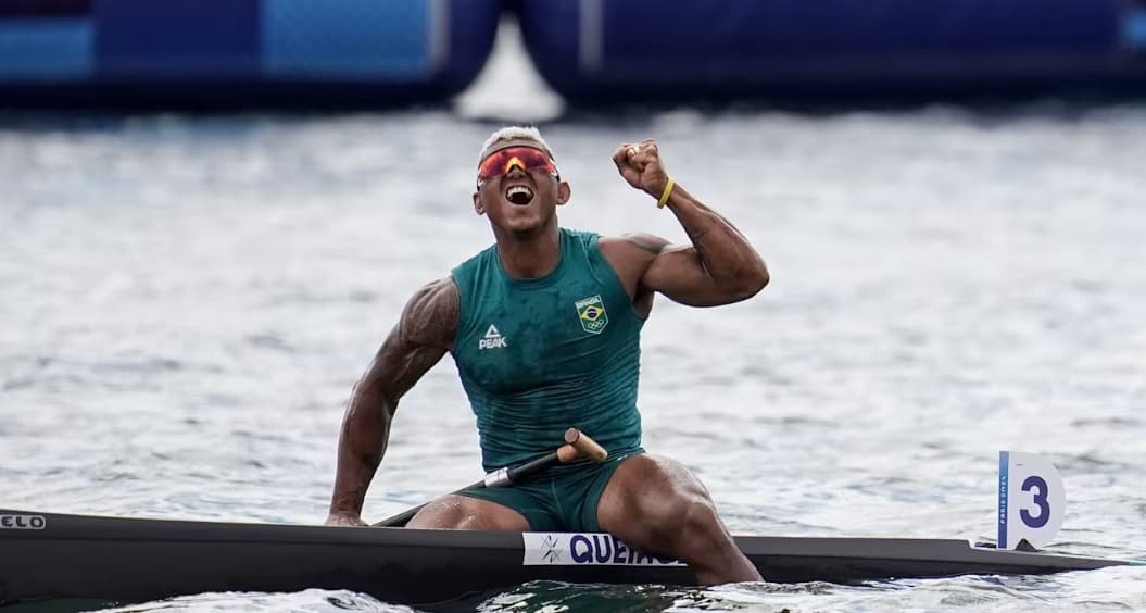 É penta: Baiano Isaquias Queiroz conquista ouro no C1 500m do Mundial de Canoagem Velocidade pela quinta vez