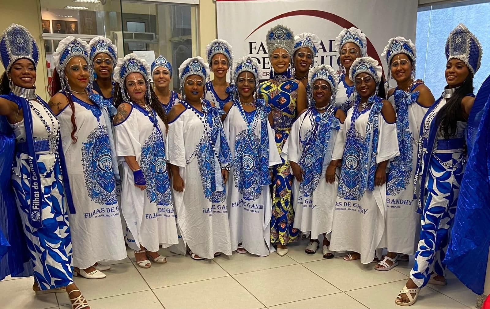 Blog do Marrom: Filhas de Gandhy gravam a música para o tema do Carnaval 2027