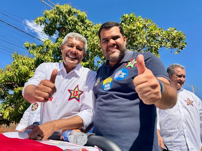 Prefeito do União Brasil apoia Jerônimo em carreata em Ibiassucê 