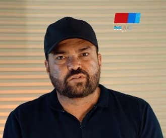 VÍDEO: Deputado estadual Marcinho Oliveira revela paralisia facial, mas retoma agenda de campanha