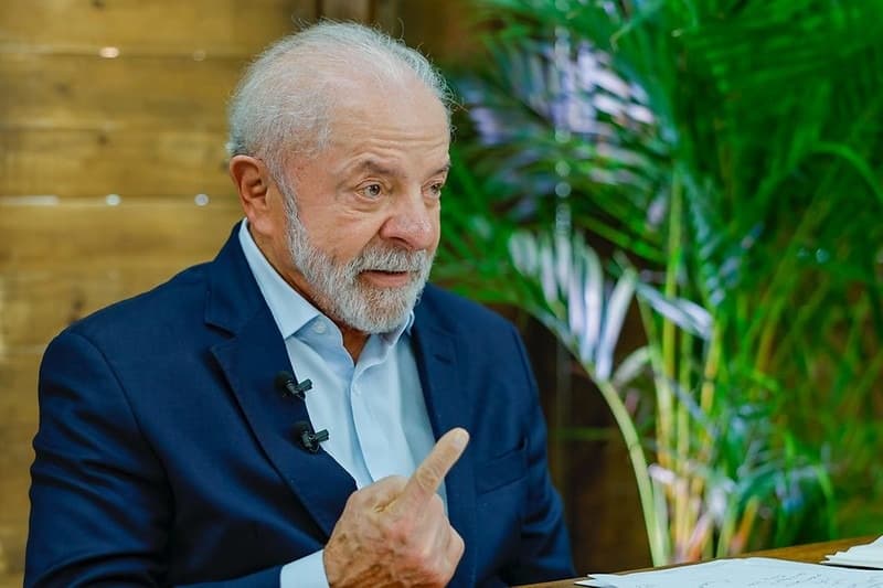 Em conversa com senador aliado, Lula disse que "iria fazer o diabo" para vencer eleição no primeiro turno; entenda