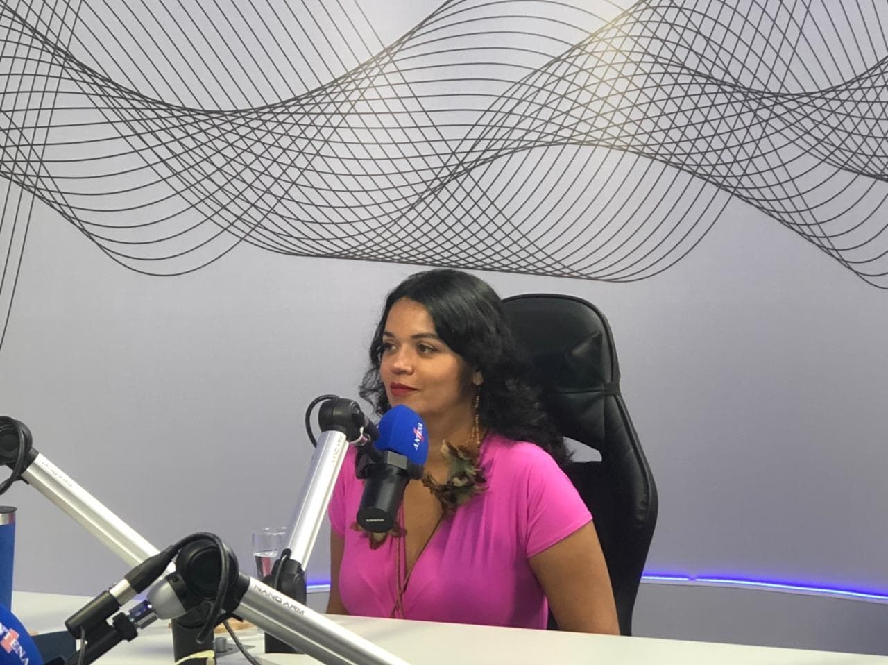 "Falta vontade política": Secretária critica ausência de Casa Abrigo municipal em Salvador e cobra prioridade no orçamento