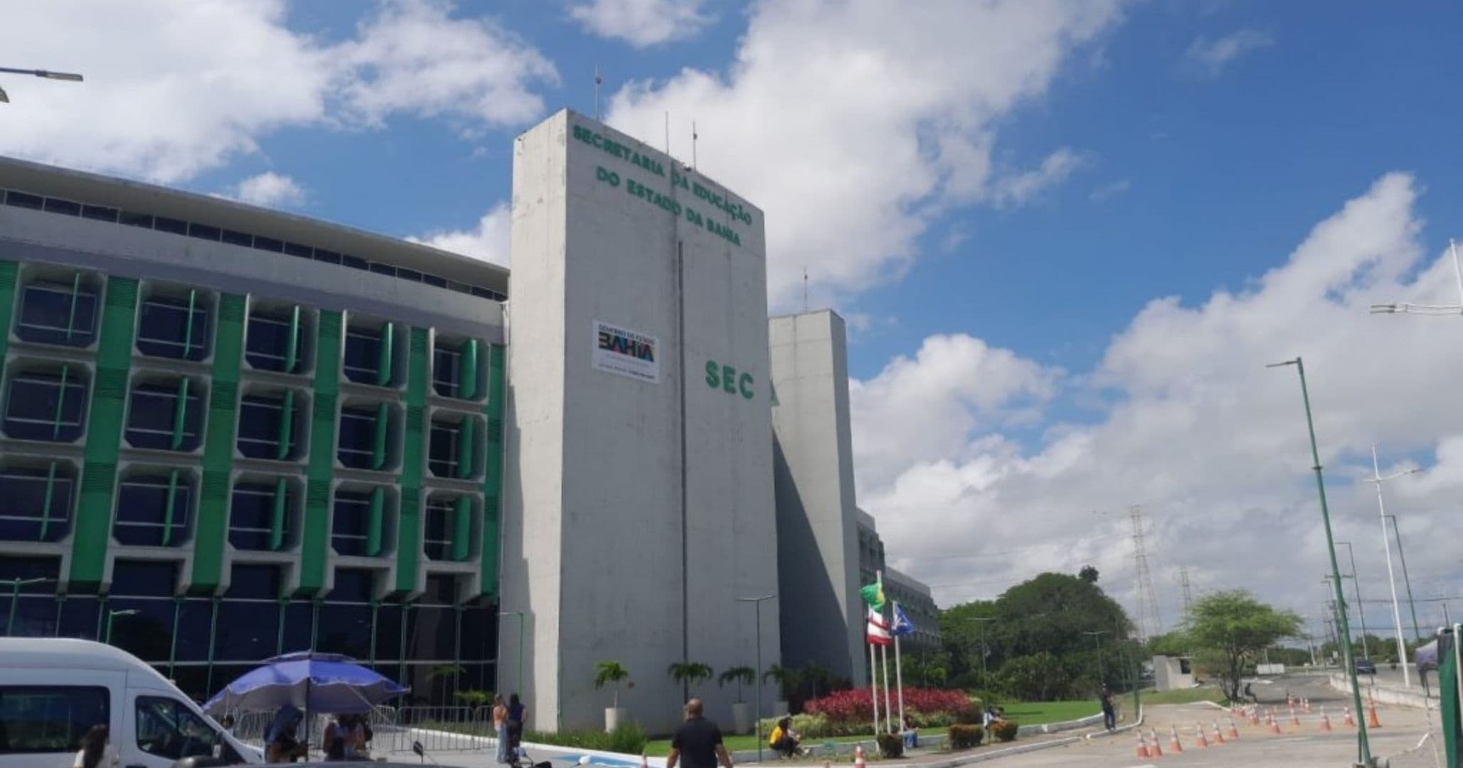 SEC explica processos contra professores e reforça protocolo de proteção em escolas da Bahia