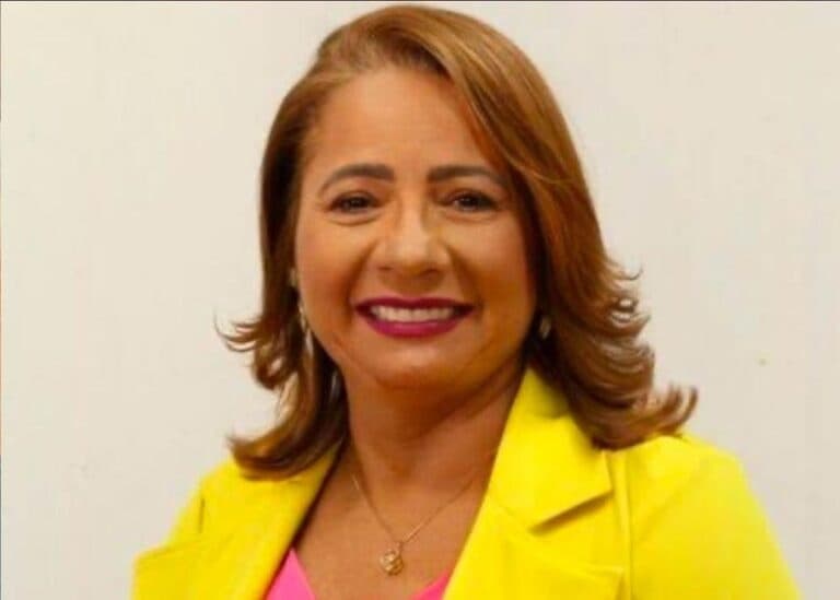 Prefeita de Uruçuca deixa União Brasil e se aproxima de governador