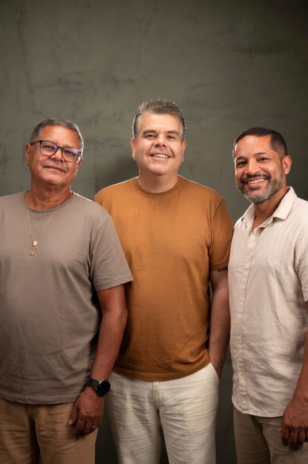 Blog do Marrom: Na mesa com muita Axé Music