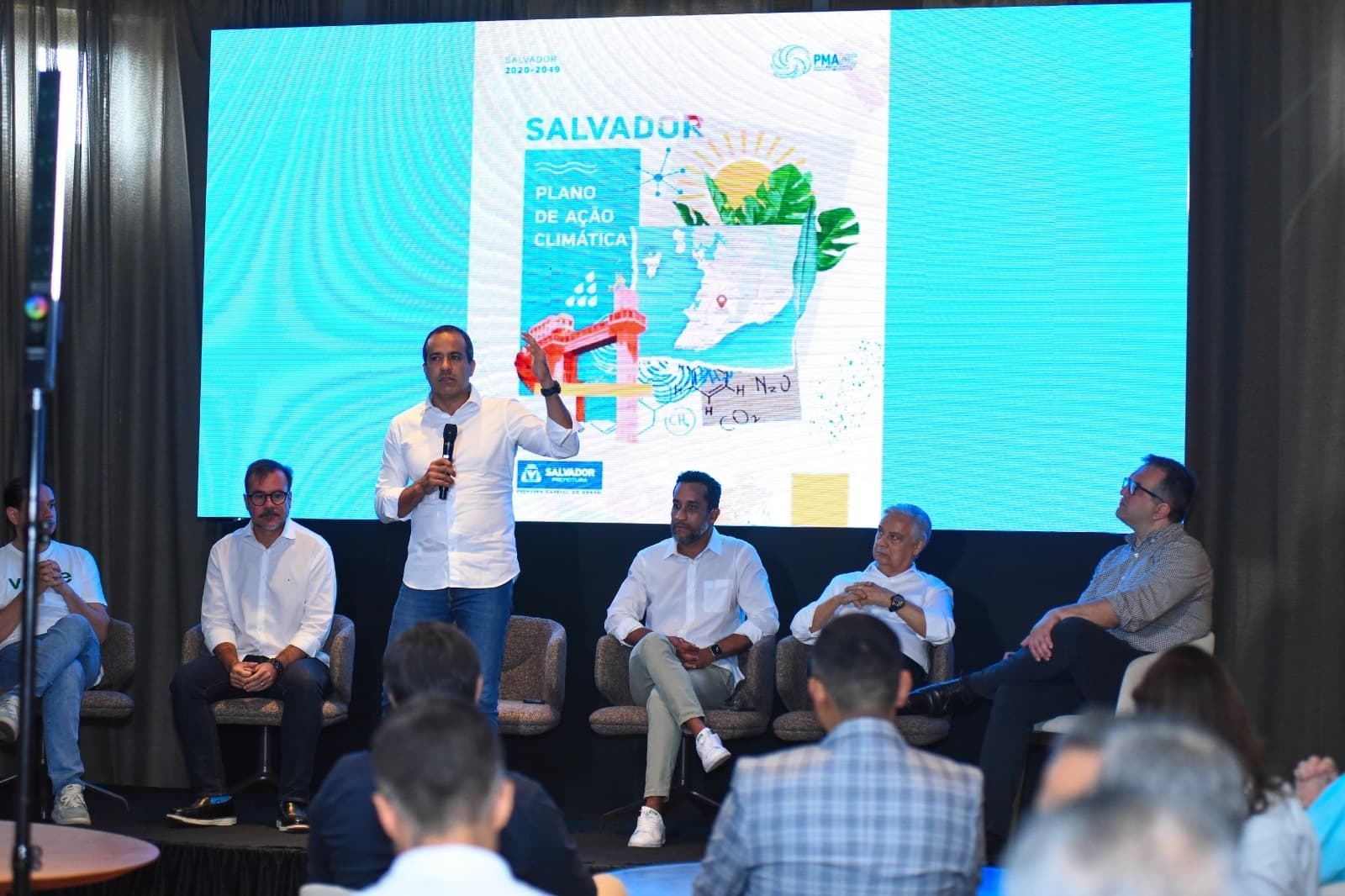Salvador institui governança climática e regulamenta plano de adaptação até 2049