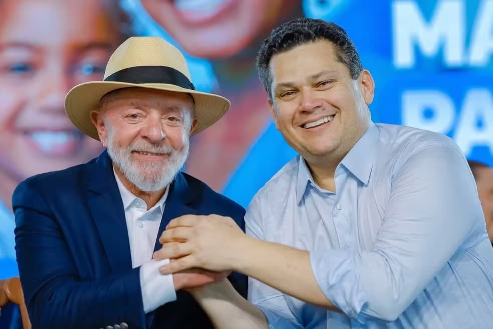 PT desvia de Alcolumbre e foca no bolsonarismo após adiamento da PEC 6x1 no Senado