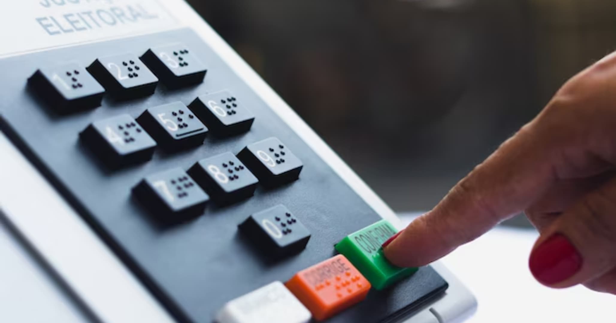 Nova pesquisa Datafolha avalia impactos da crise do STF nas decisões dos eleitores