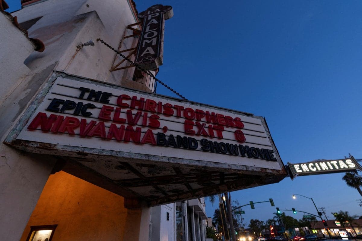 Bilheteria de Hollywood retoma níveis pré-pandemia com volta de mulheres e público mais jovem aos cinemas