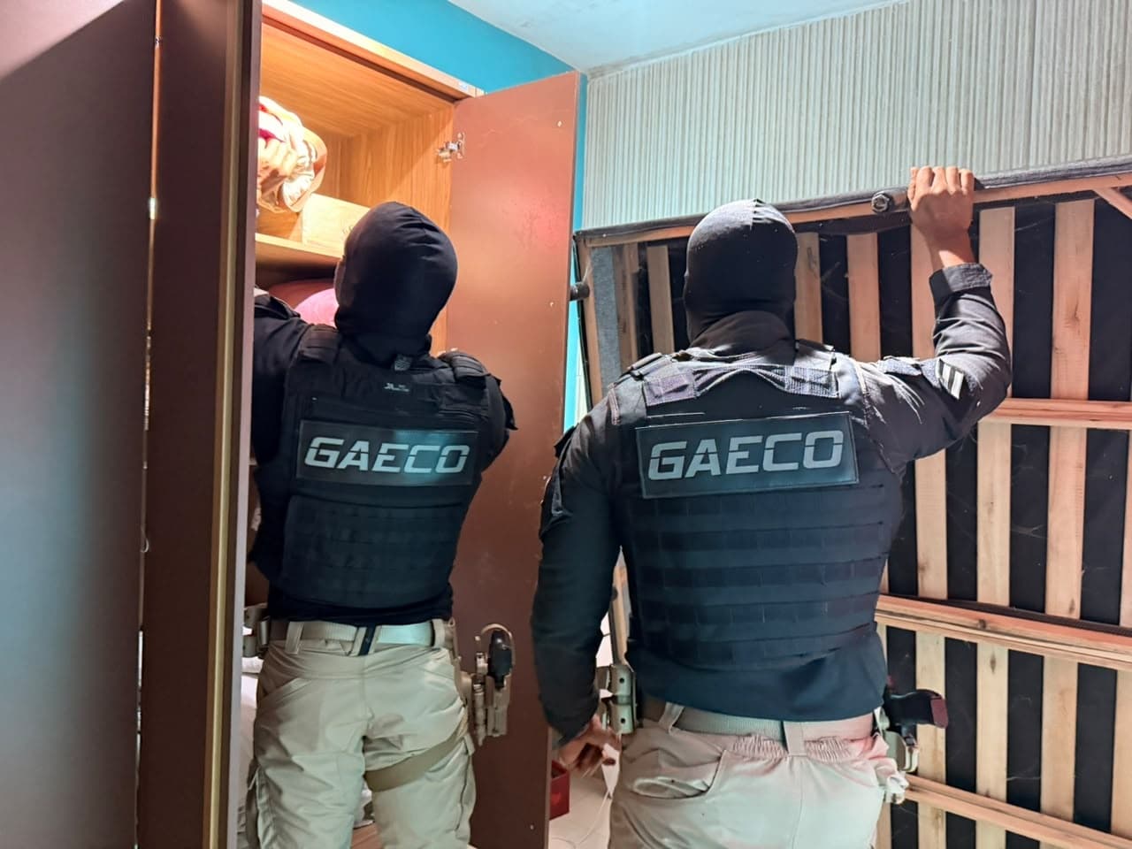 Megaoperação desarticula esquema interestadual de tráfico de armas e drogas