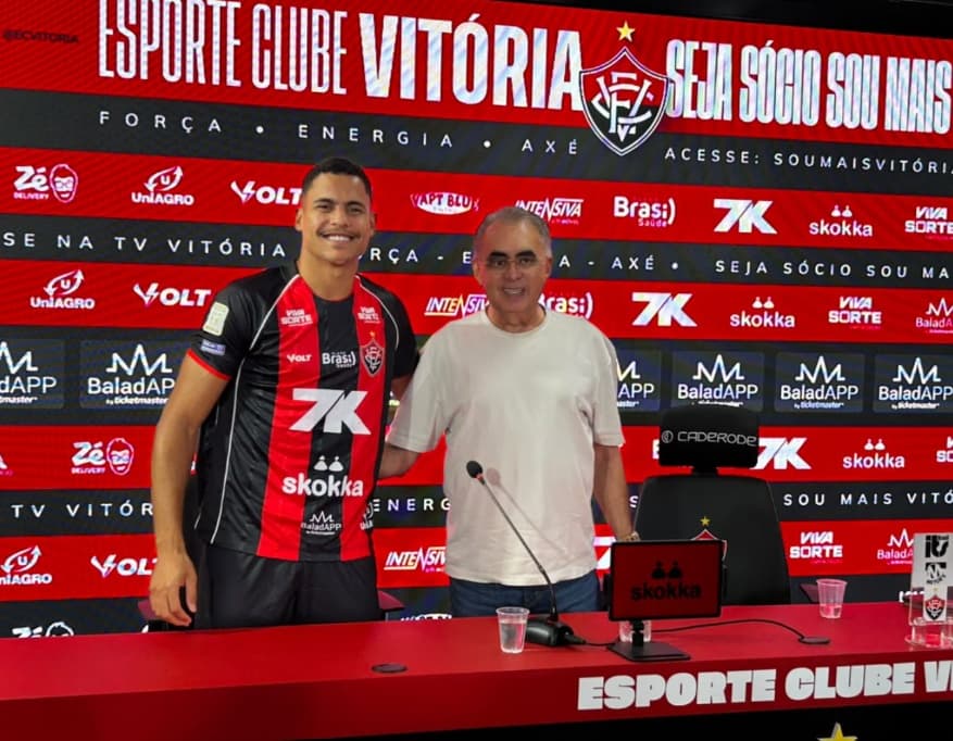 Alex Bruno revela sondagens de Athletico-PR e Sport antes de acertar com o Vitória