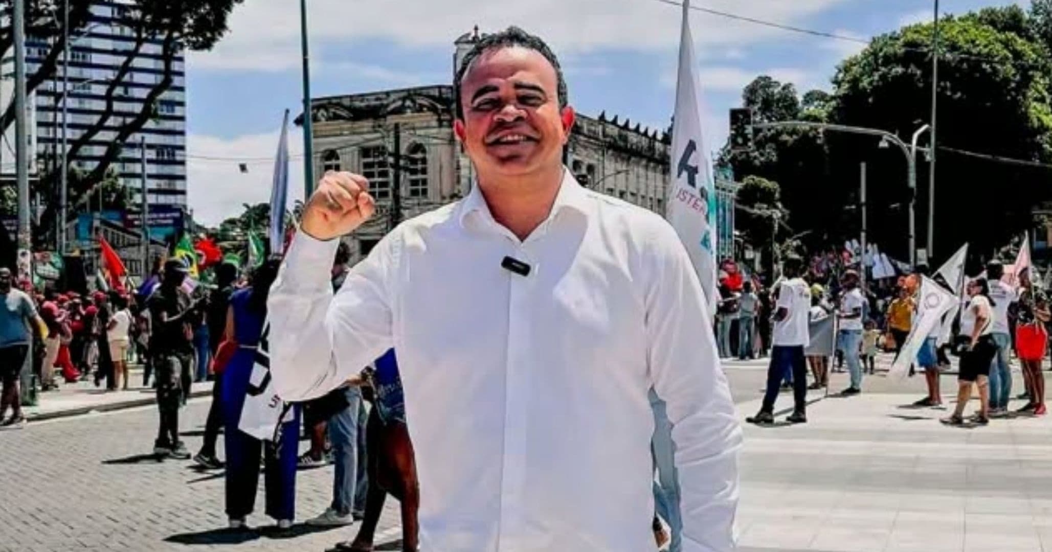Ronaldo Mansur defende tarifa zero e ataca subsídios do transporte em Salvador