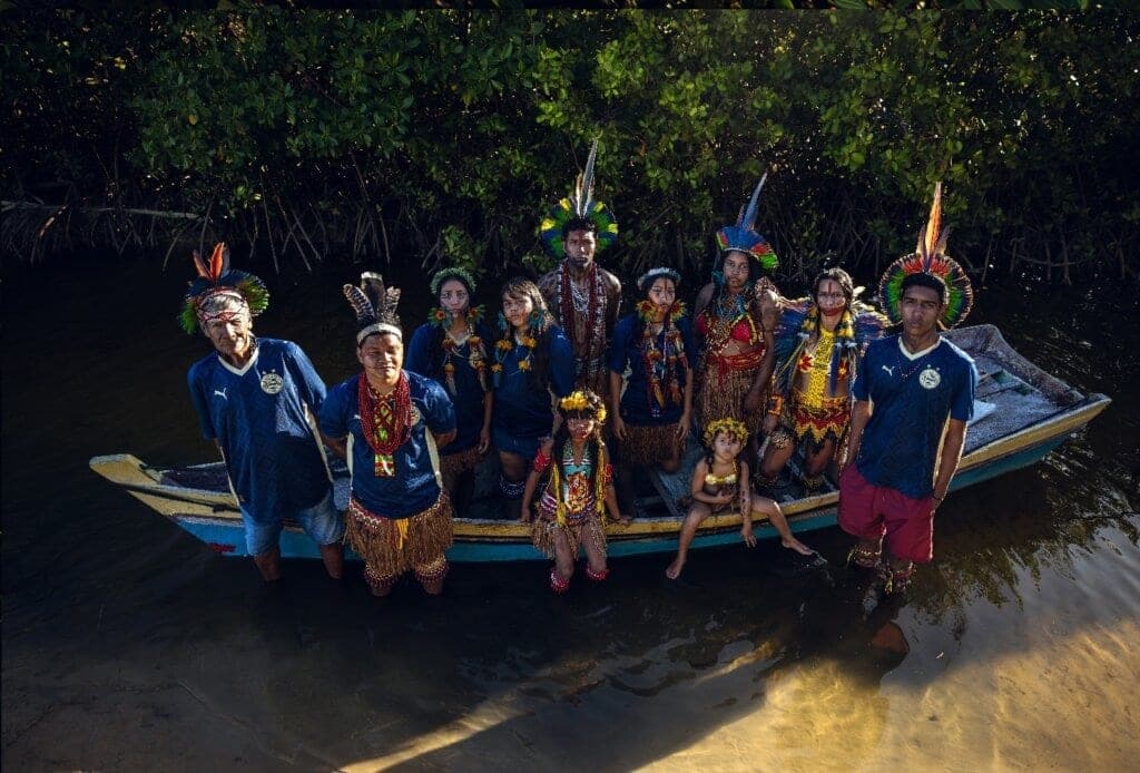 “O Brasil sempre esteve aqui”: Bahia lança terceiro uniforme, inspirado e criado com participação de povos indígenas