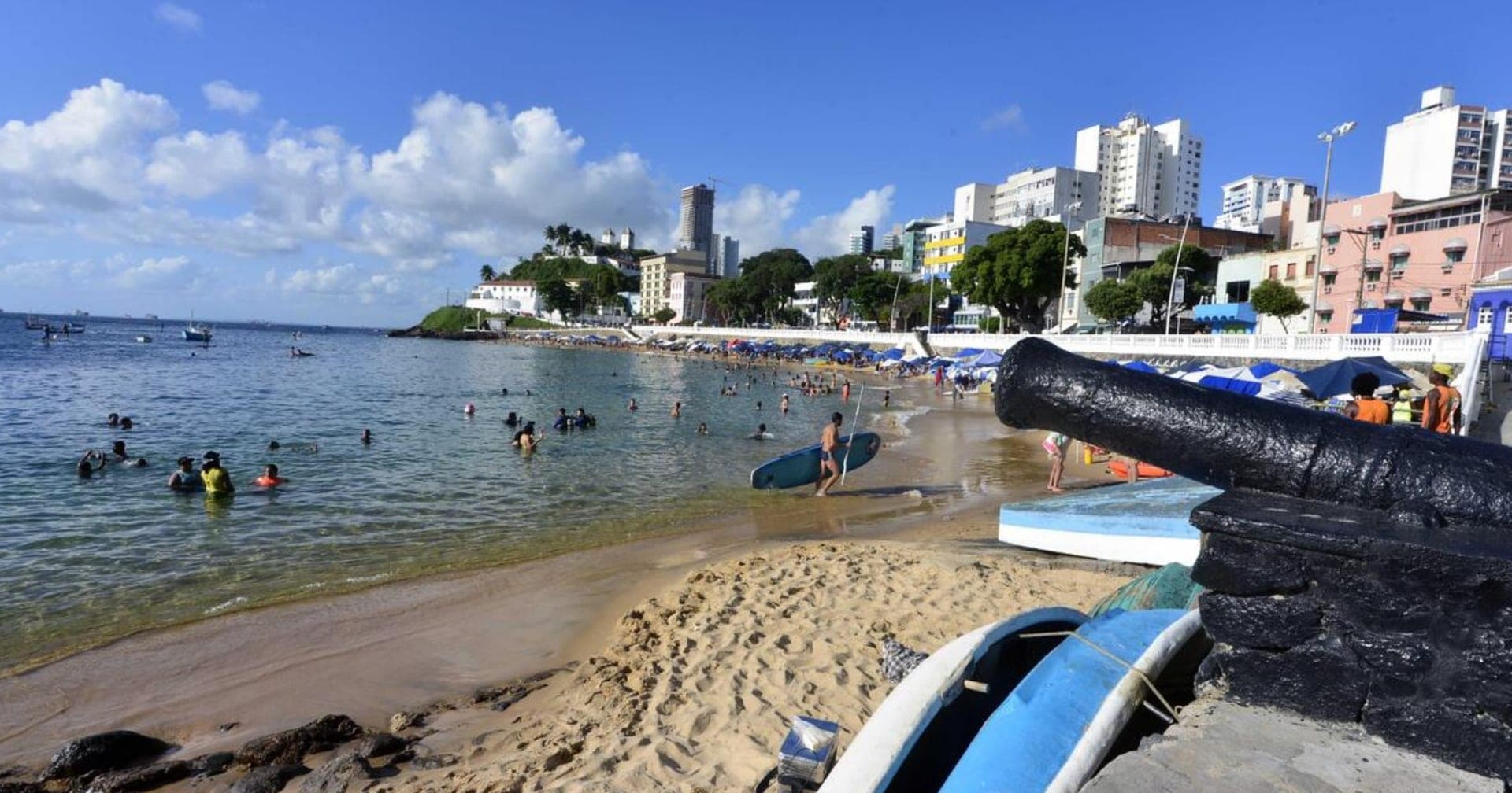 Inema aponta 23 praias impróprias para banho em Salvador; confira a lista completa