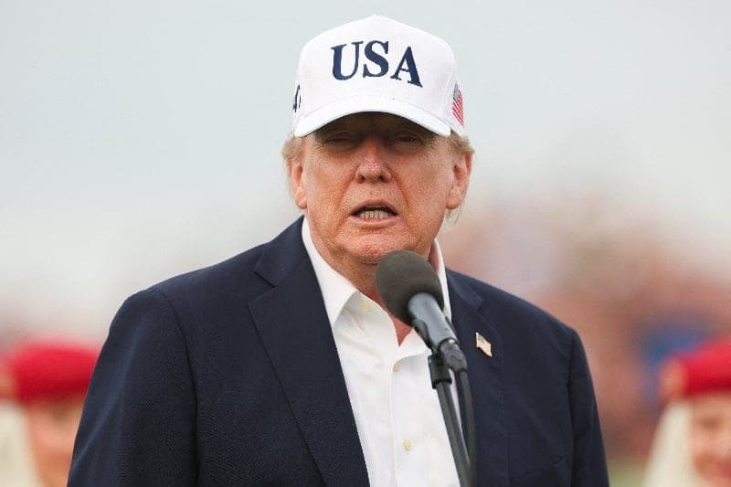 Trump diz que EUA podem permanecer no Irã e ficar com petróleo