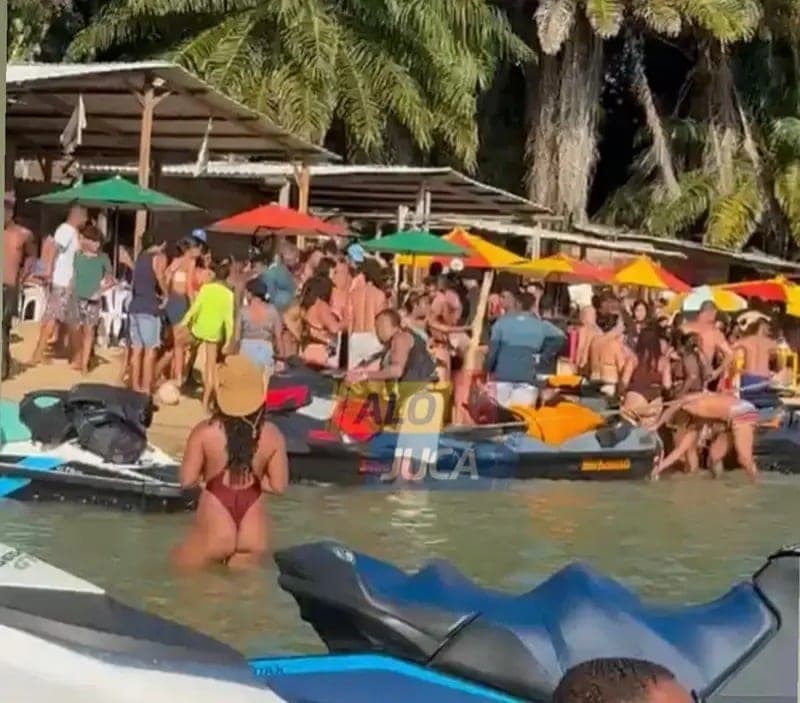 Jovem morre afogado após cair de escuna na Prainha do Lobato, em Salvador