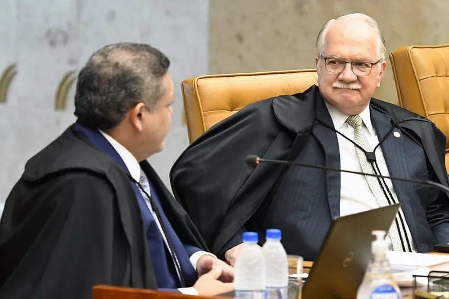 Supremo: Fachin se reúne com Kassio Nunes Marques antes de julgamento entre Vorcaro e Moraes