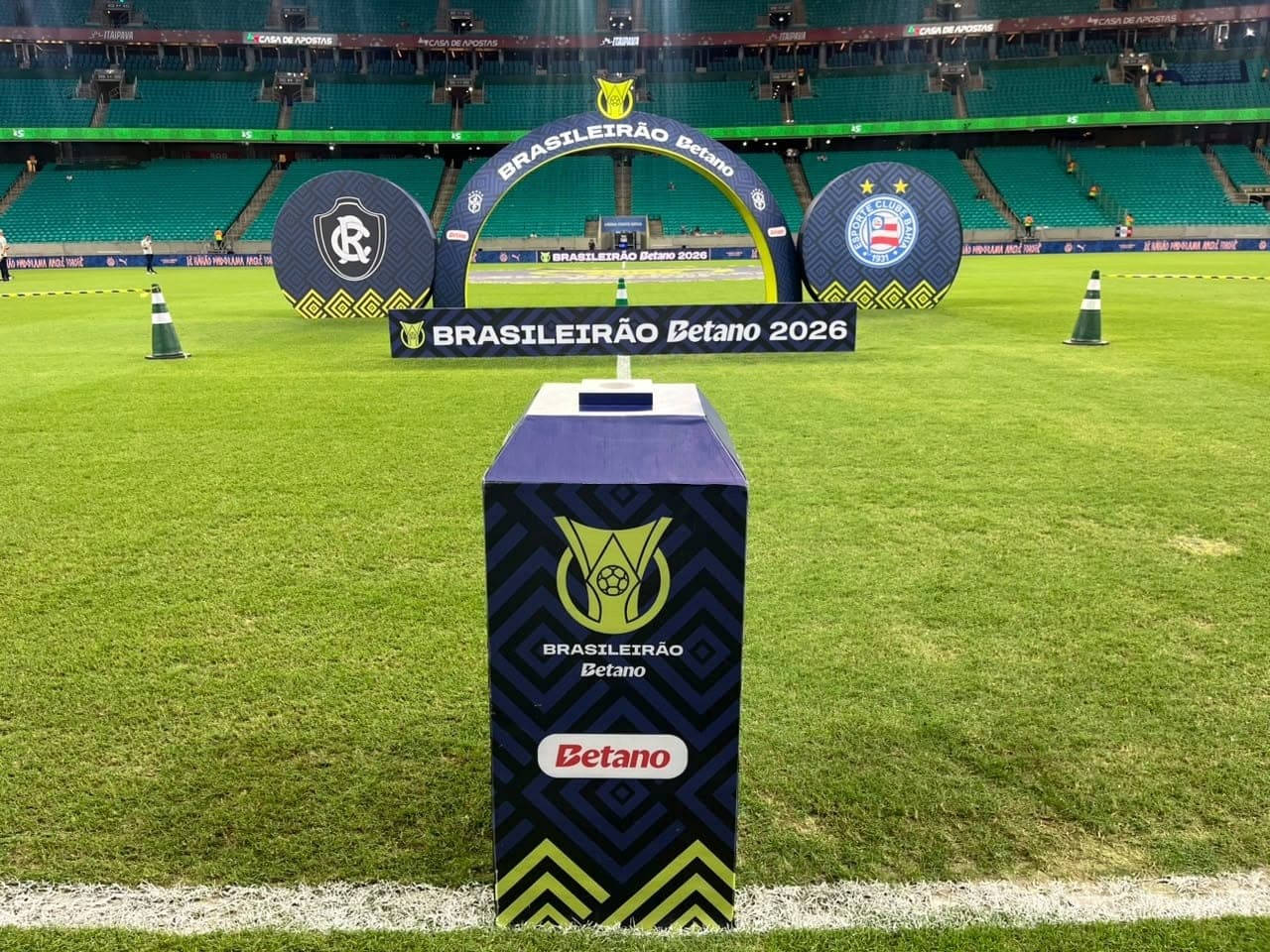 Bola rolando! Acompanhe em tempo real Bahia x Remo pelo Brasileirão