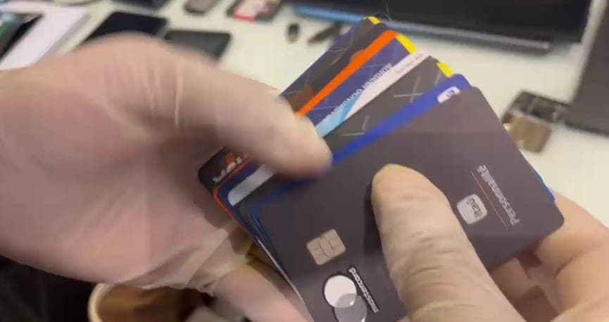 Operação Sem Lastro prende três suspeitos de fraude com títulos de crédito em Salvador