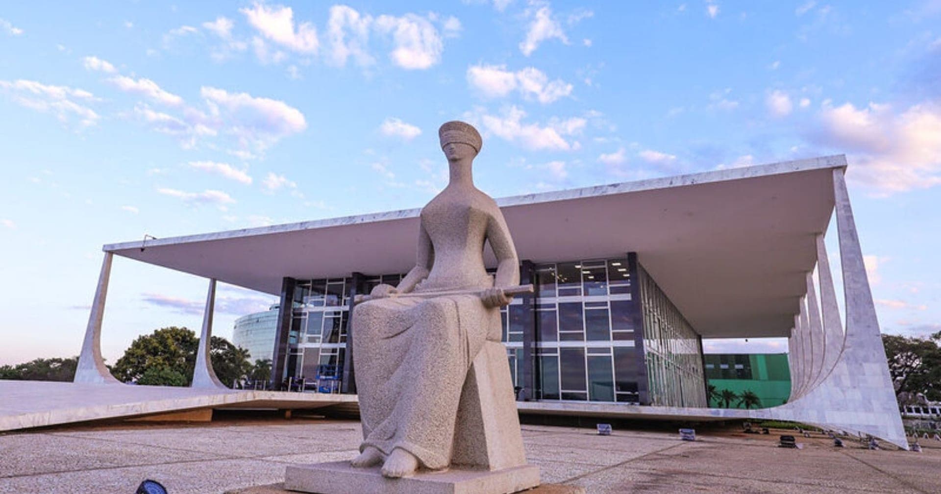 Site do STF apresenta instabilidade durante julgamento sobre investigação contra Moraes