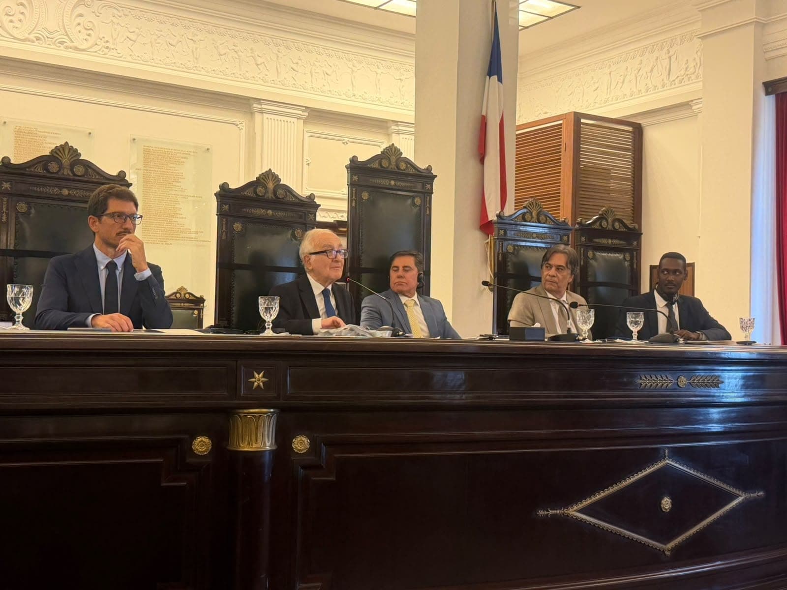 Luigi Ferrajoli discute nova obra sobre Constituição universal em evento no Fórum Ruy Barbosa, em Salvador