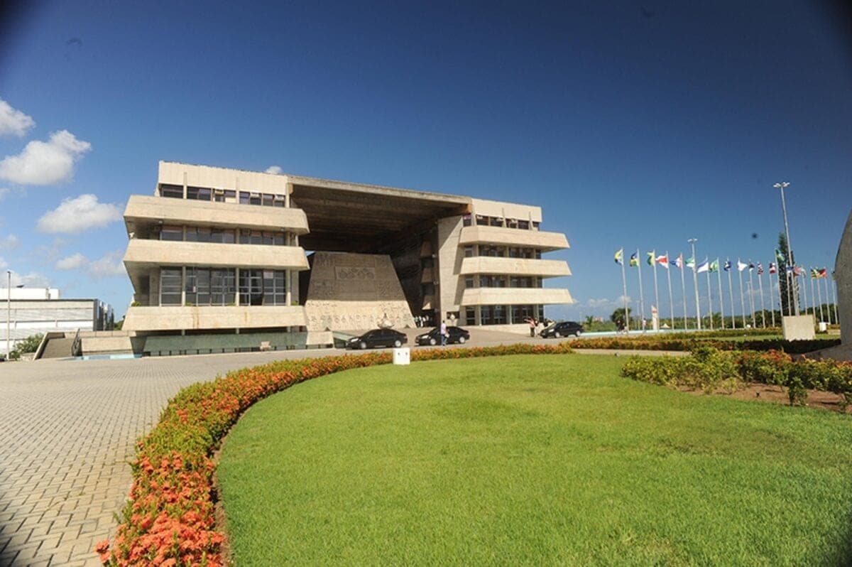 Partidos sem mandato: Agir e Mobiliza sonham com cadeira na AL-BA, Missão mira federal e estadual, DC não deve eleger ninguém
