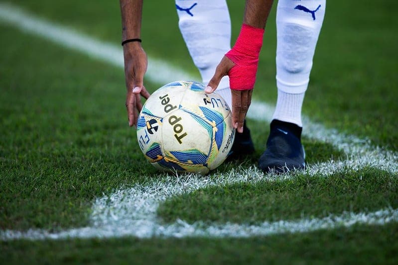 Bahia realizará peneiras gratuitas para três categorias da base; confira datas e local