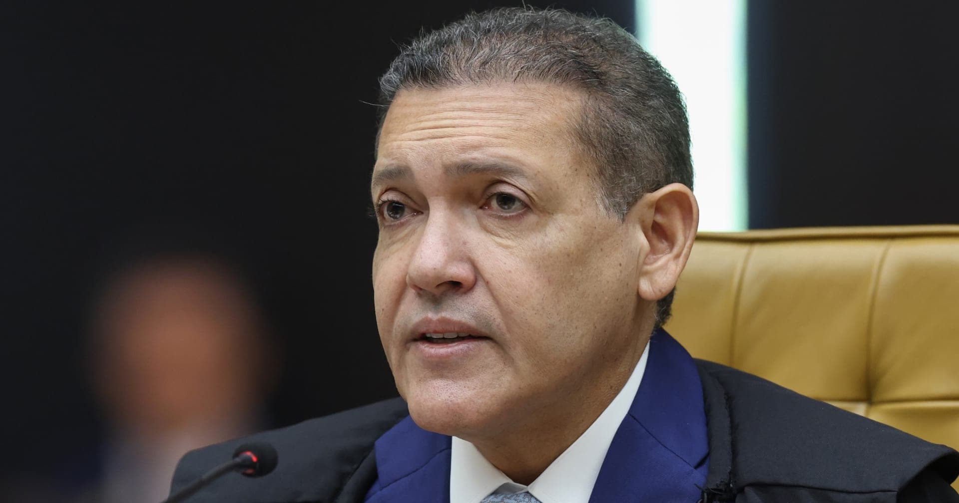 Mensagens sobre filho de Nunes Marques alteram cenário de julgamento de Moraes no STF