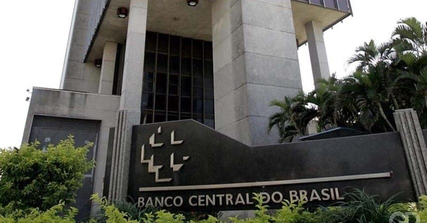 Banco Central reduz a taxa de juros a 13,75% ao ano, menor patamar da Selic desde março de 2025