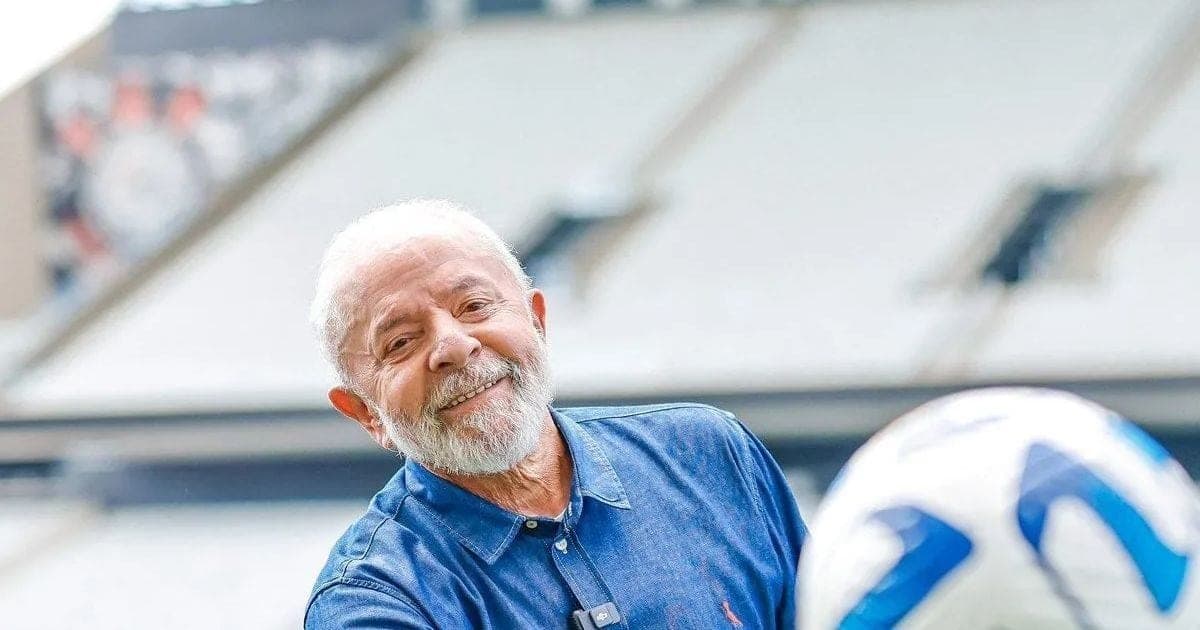 Lula revela preocupação com dívida do Corinthians e sugere plano para quitar débito