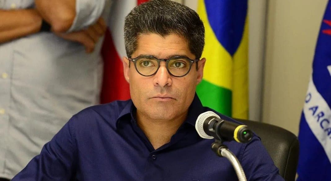 PF pediu busca contra ACM Neto para investigar desvios; Nunes Marques negou