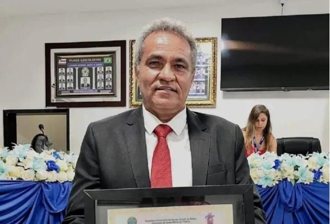 Justiça bloqueia R$ 12,7 mi em bens de ex-prefeito de Correntina por rombo previdenciário