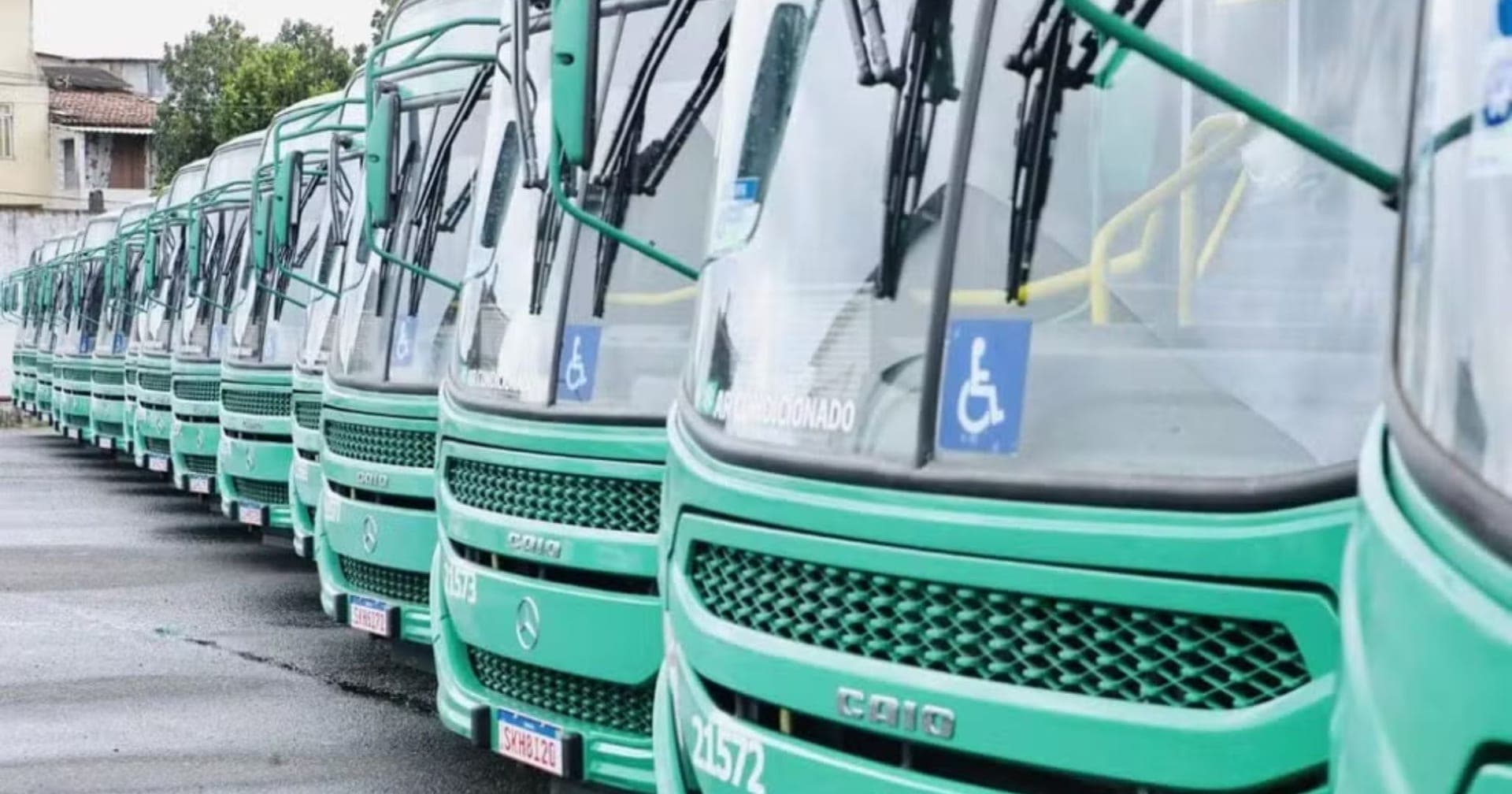 Prefeitura de Salvador inicia substituição de 700 ônibus no transporte público